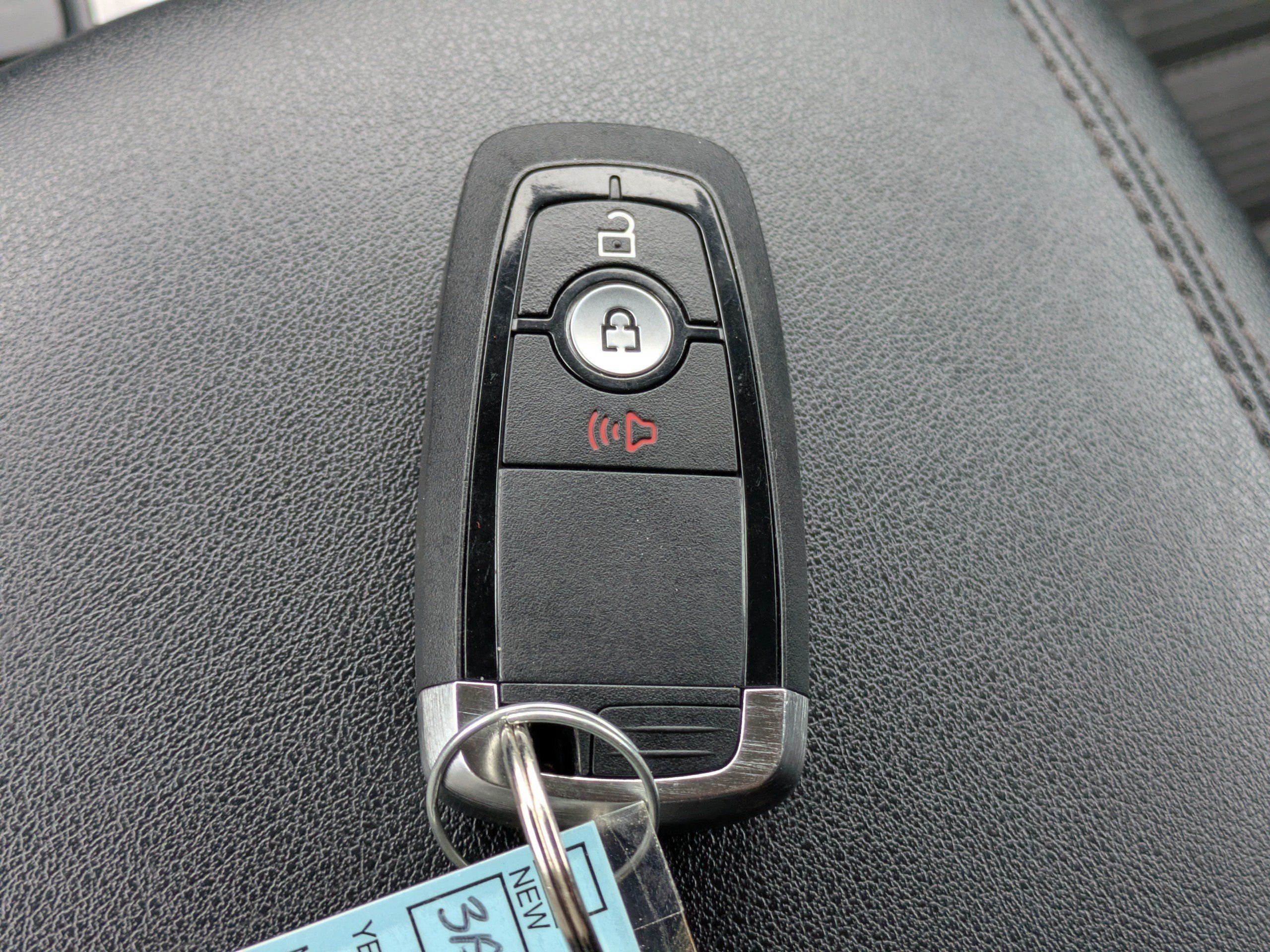 Used 2023 Ford Edge SEL AWD/4WD image 29