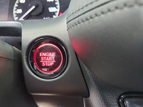 Certified 2023 Honda HR-V LX image 23