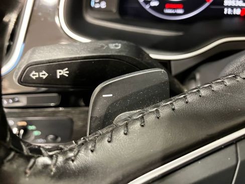 Used 2017 Audi Q7 3.0T Premium Plus w/ Premium Plus Package image 16