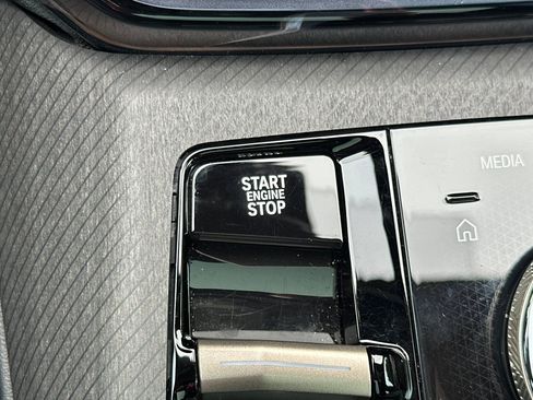 Used 2025 BMW X3 xDrive30i w/ Premium Package image 29