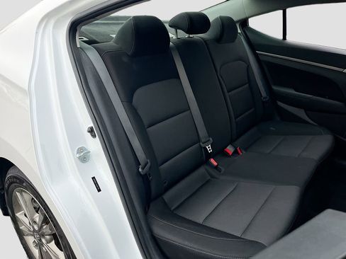 Used 2018 Hyundai Elantra SEL image 24