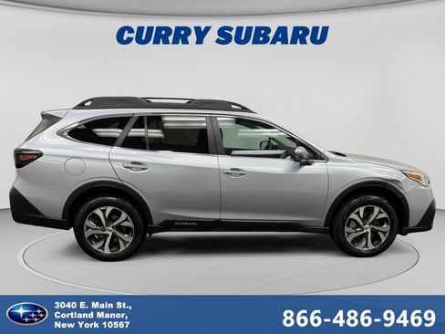 Used 2020 Subaru Outback Limited AWD/4WD image 6