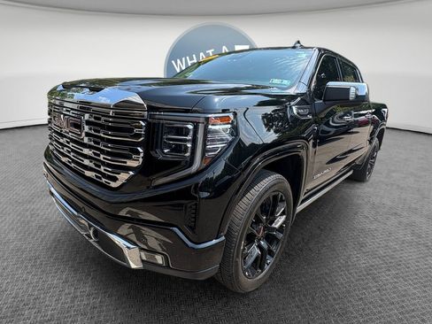 Used 2023 GMC Sierra 1500 Denali w/ Denali Reserve Package AWD/4WD image 8