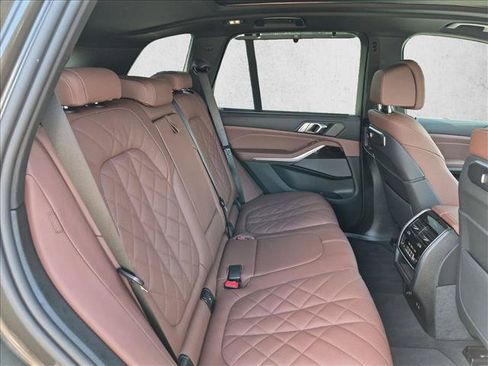 Used 2026 BMW X5 xDrive40i AWD/4WD image 21