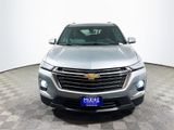 Used 2023 Chevrolet Traverse LT image 3