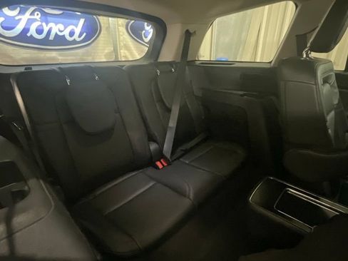 Used 2023 Lincoln Aviator Reserve w/ Equipment Group 201A AWD/4WD image 13