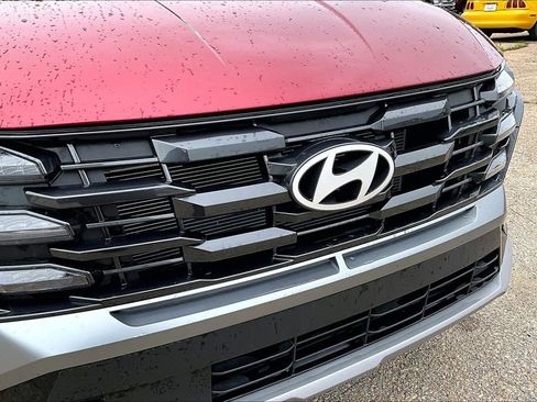 Used 2025 Hyundai Tucson SEL FWD image 28