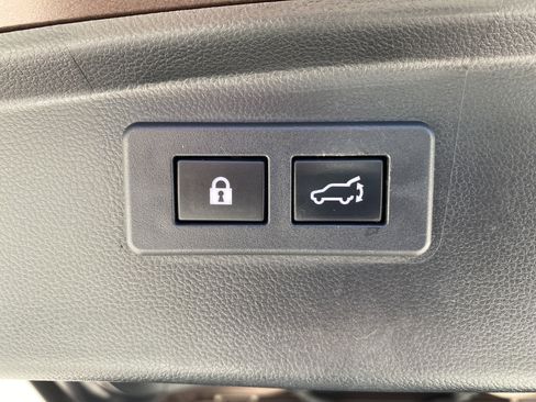 Used 2020 Subaru Outback Limited AWD/4WD image 36