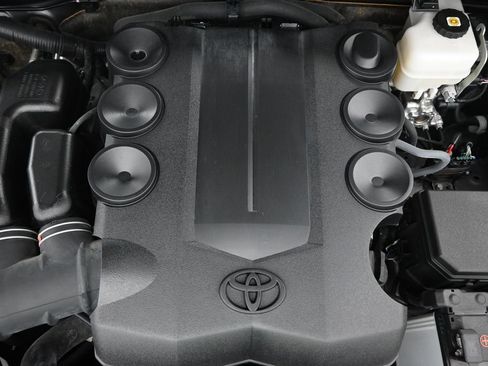 Used 2023 Toyota 4Runner TRD Off-Road Premium w/ Off Road Premium Plus Package AWD/4WD image 56