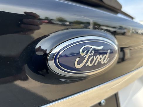 Used 2020 Ford Edge SEL w/ Convenience Package AWD/4WD image 7