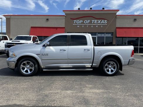 Used 2016 RAM 1500 Laramie w/ Convenience Group RWD image 18