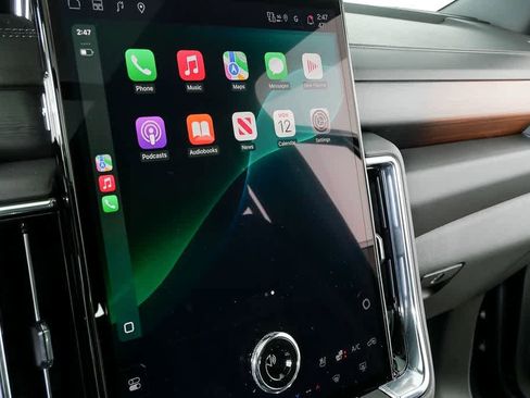 New 2026 GMC Yukon Denali w/ Denali Reserve Package image 16