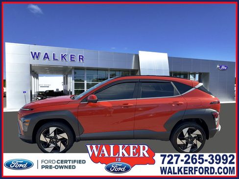 Used 2025 Hyundai Kona Limited image 1