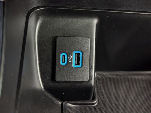 Used 2022 Ford F150 XLT w/ Equipment Group 302A High image 27