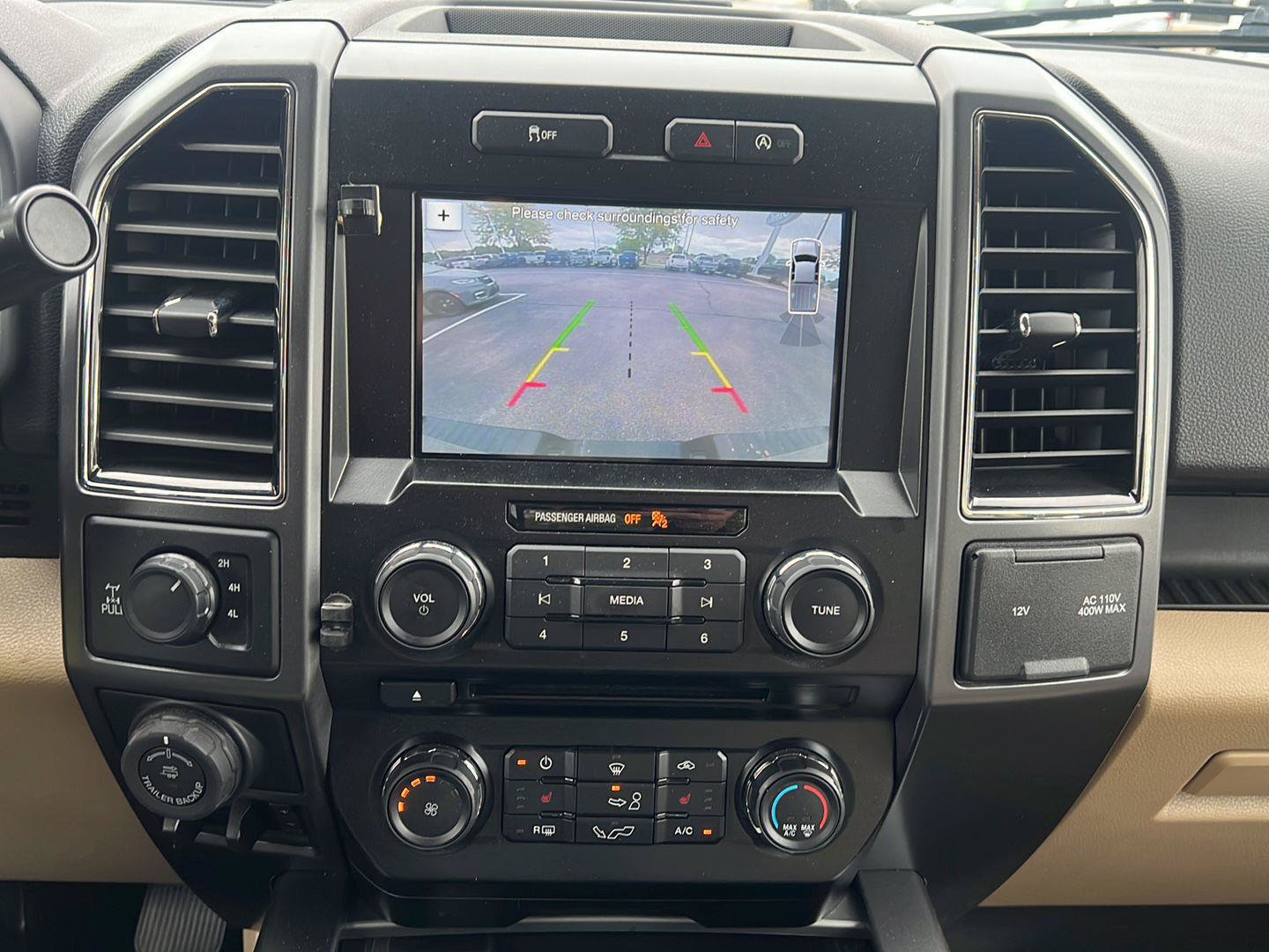Used 2018 Ford F150 XLT w/ Equipment Group 302A Luxury AWD/4WD image 21
