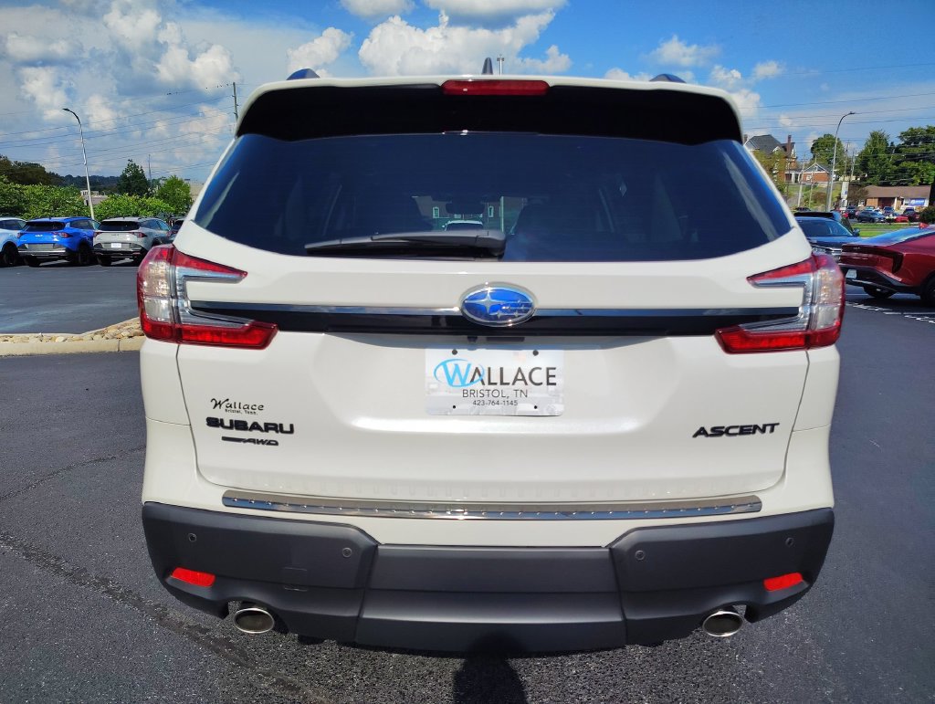 Certified 2026 Subaru Ascent Premium w/ Popular Package #1 AWD/4WD image 5
