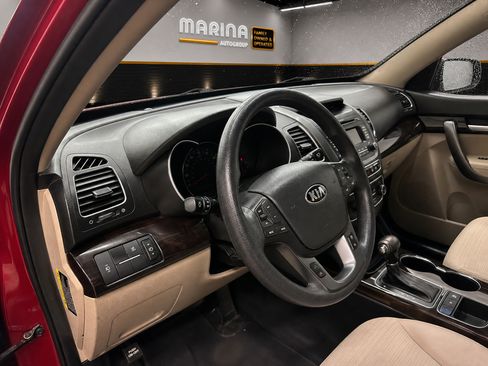 Used 2015 Kia Sorento LX AWD/4WD image 17