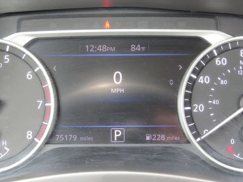 Used 2021 Nissan Sentra SV FWD image 17