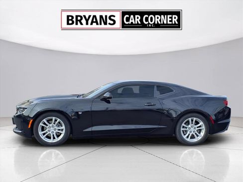 Used 2022 Chevrolet Camaro LS image 17