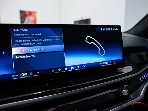 Used 2024 BMW ALPINA XB7 AWD/4WD image 91