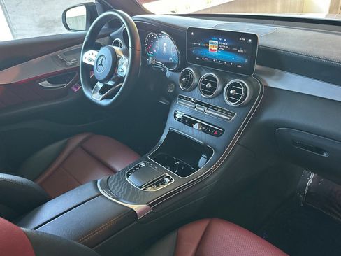 Used 2022 Mercedes-Benz GLC 300 4MATIC Coupe image 21