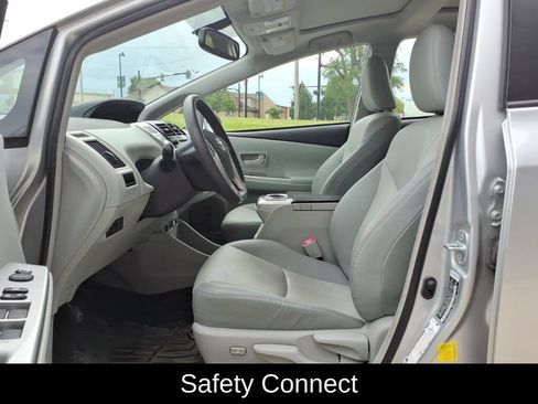 Used 2012 Toyota Prius V Five FWD image 13