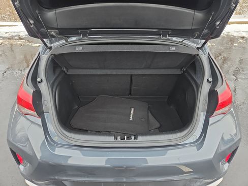 Used 2019 Hyundai Veloster Turbo R-Spec image 9