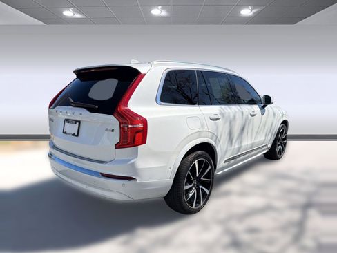 Used 2023 Volvo XC90 B6 Plus w/ Protection Package Premier image 9