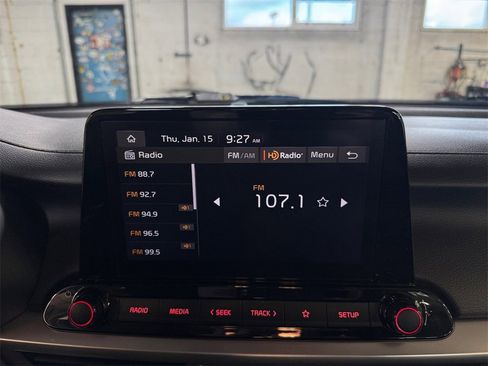 Certified 2024 Kia Forte LXS w/ LXS Technology Package image 17