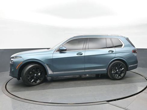 Used 2023 BMW X7 xDrive40i w/ Premium Package AWD/4WD image 6
