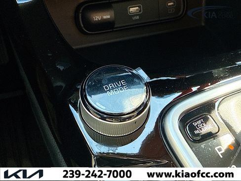 New 2026 Kia Seltos EX image 28