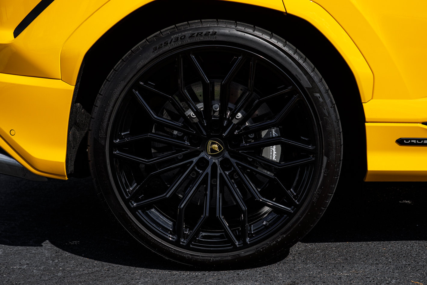 Used 2025 Lamborghini Urus S AWD/4WD image 21