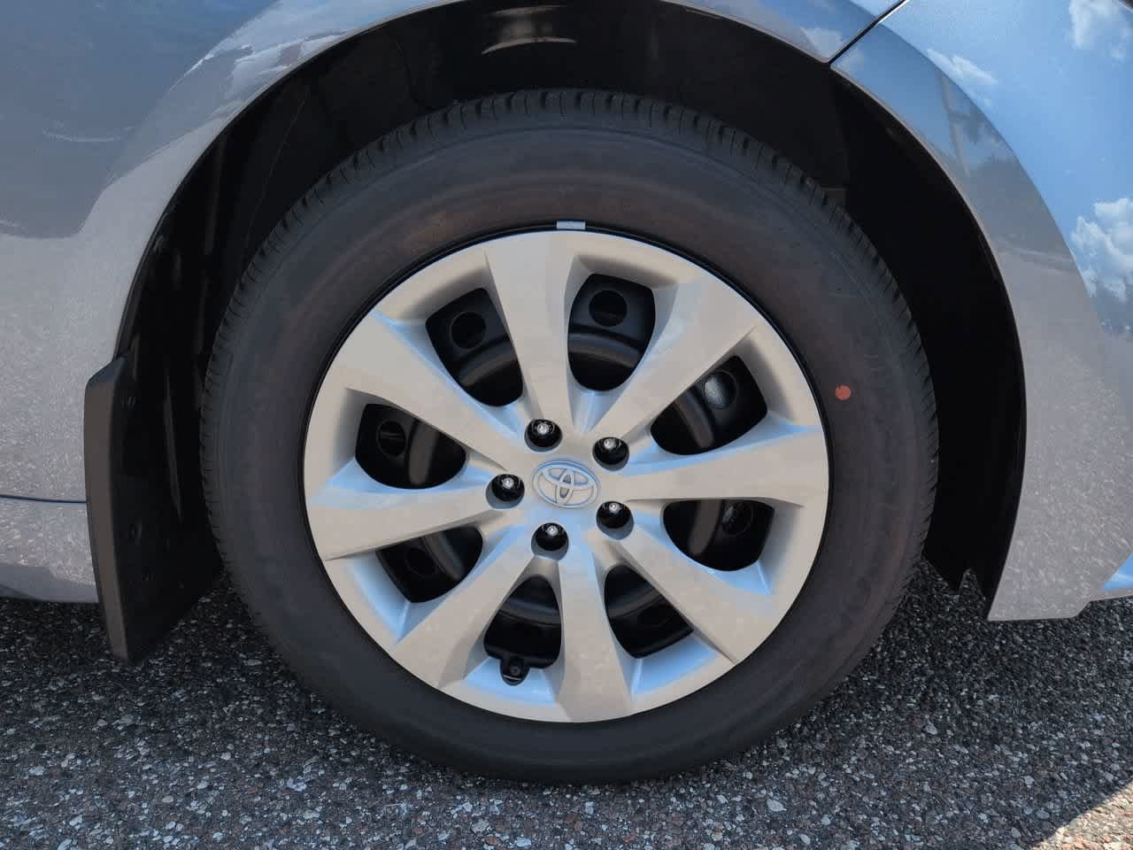 New 2027 Toyota Corolla LE FWD image 11