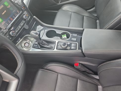 Used 2020 Nissan Maxima 3.5 SL w/ Floor Mat Group FWD image 16