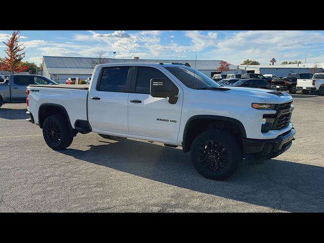 Used 2025 Chevrolet Silverado 2500 Custom AWD/4WD image 35