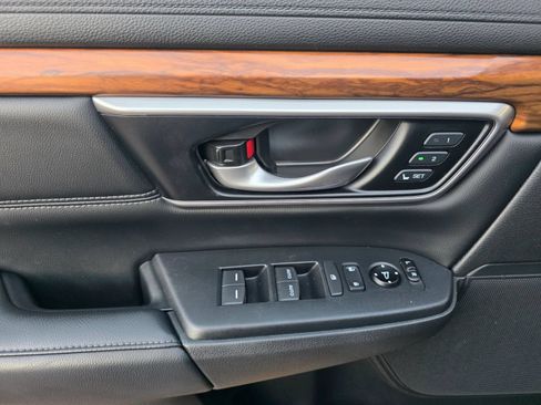 Used 2019 Honda CR-V EX-L image 12