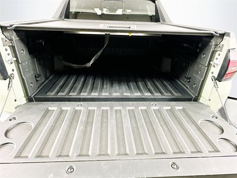 Used 2022 Hyundai Santa Cruz Limited image 27