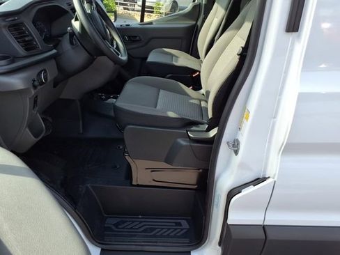 New 2025 Ford Transit 250 Base image 15