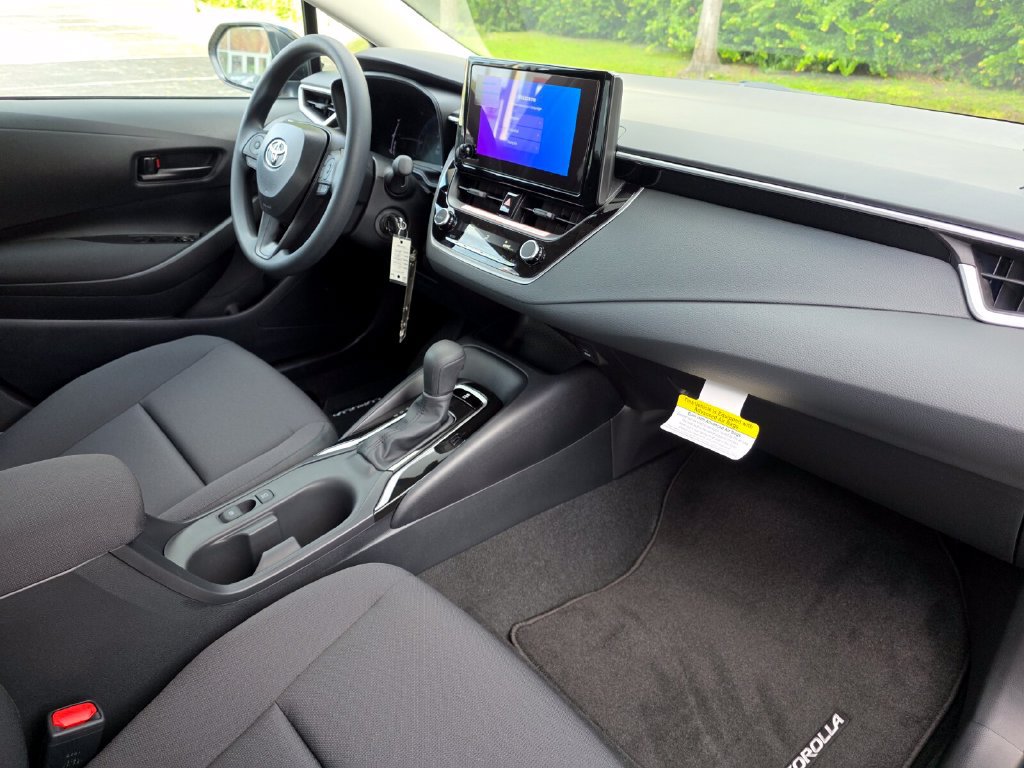 New 2027 Toyota Corolla LE FWD image 13