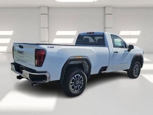 New 2025 GMC Sierra 3500 Pro image 5