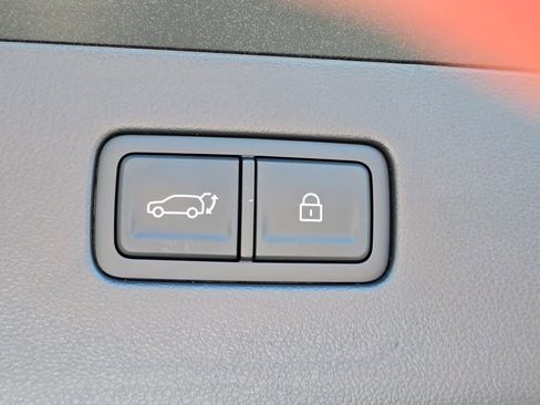 New 2026 Hyundai Ioniq 9 SE image 15