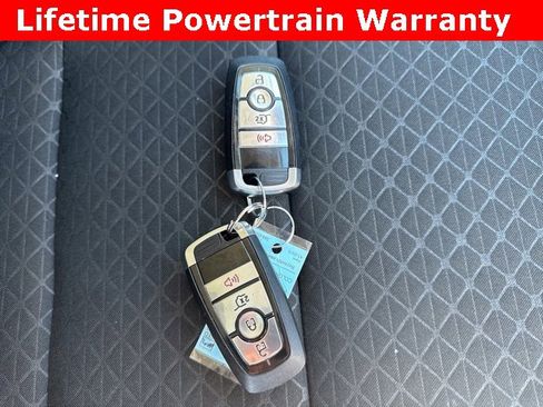 Used 2025 Ford Escape Active image 5