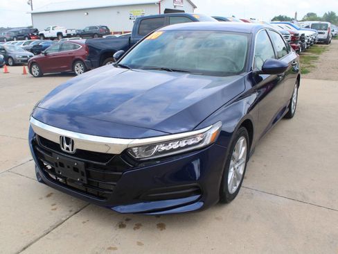 Used 2020 Honda Accord LX image 2