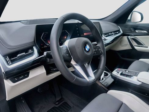 New 2026 BMW X1 xDrive28i w/ Technology Package AWD/4WD image 9