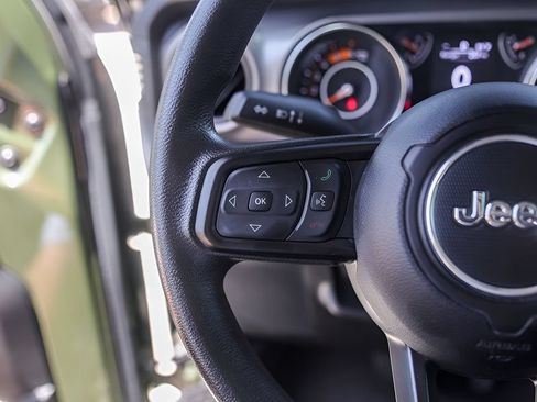 Used 2023 Jeep Wrangler Unlimited Sport AWD/4WD image 14