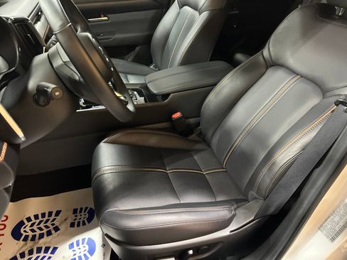 Certified 2025 MAZDA CX-50 2.5 Hybrid w/ Premium Plus Pkg AWD/4WD image 13
