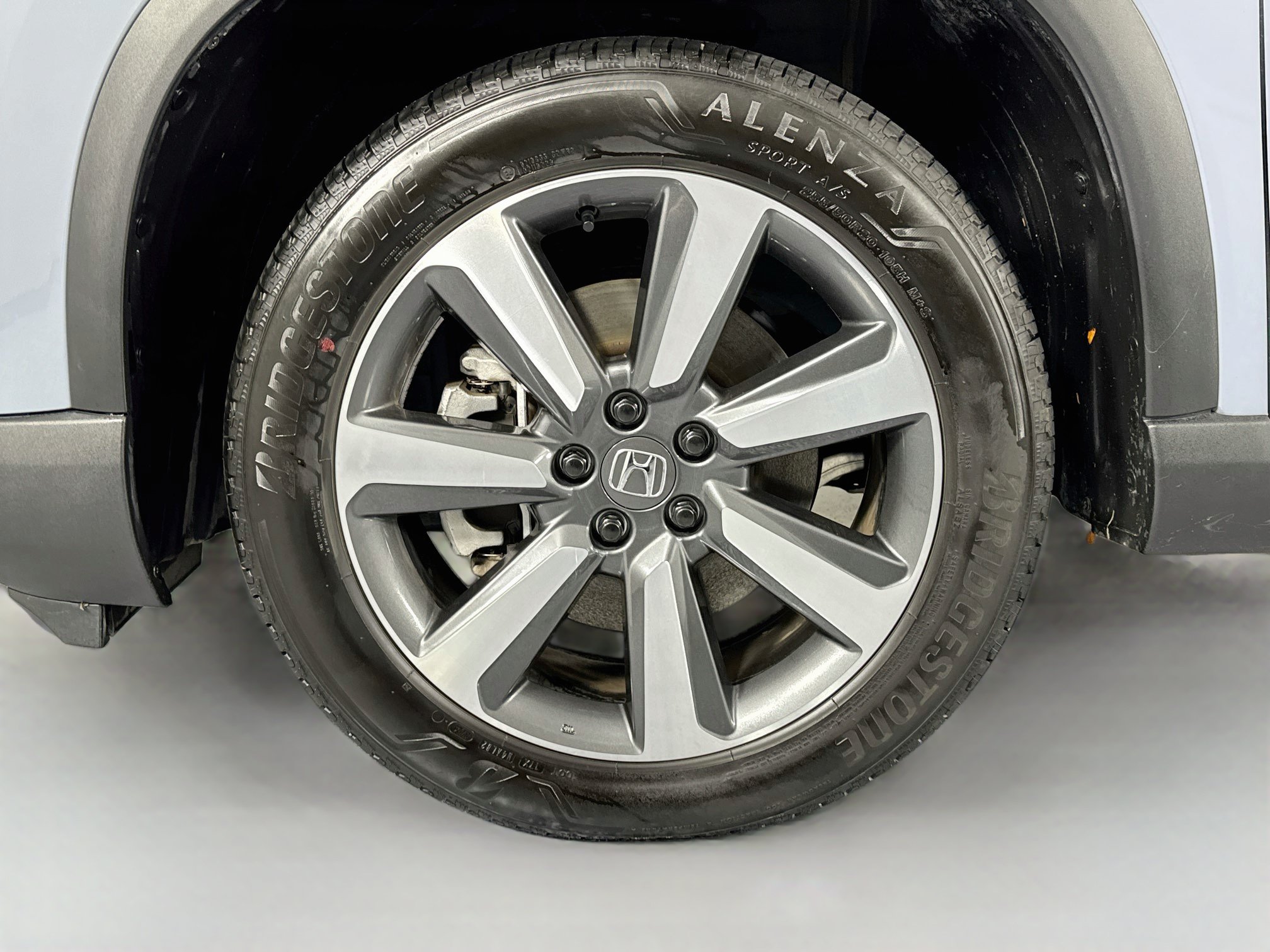 Certified 2025 Honda Pilot Touring image 34
