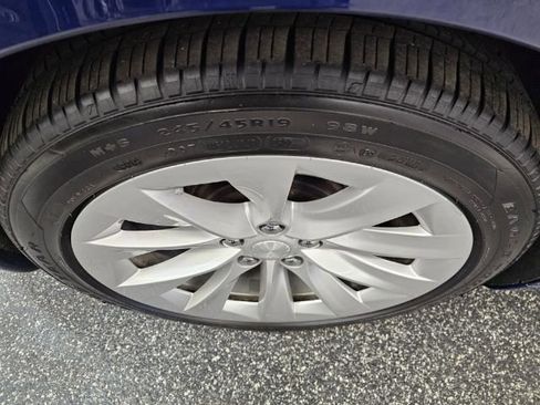 Used 2017 Tesla Model S 100D image 39