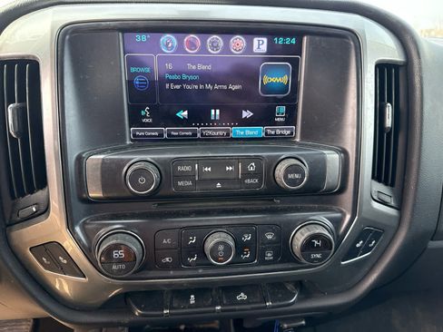 Used 2015 Chevrolet Silverado 1500 LT w/ LT Convenience Package image 10