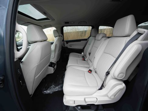 Used 2026 Honda Odyssey EX-L image 23